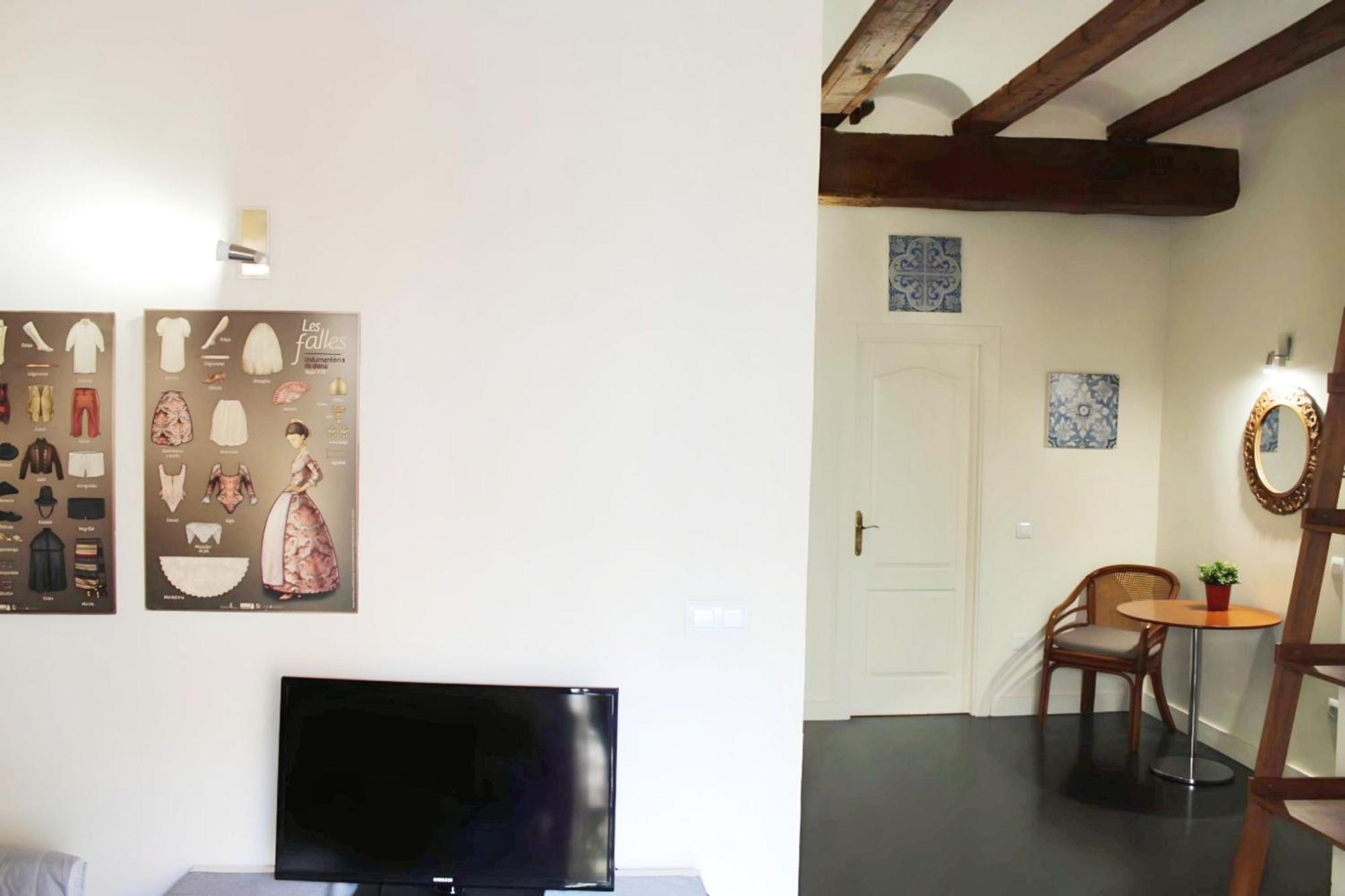 Apartamento Reformado Cerca De La Plaza Redonda Valencia Exteriör bild