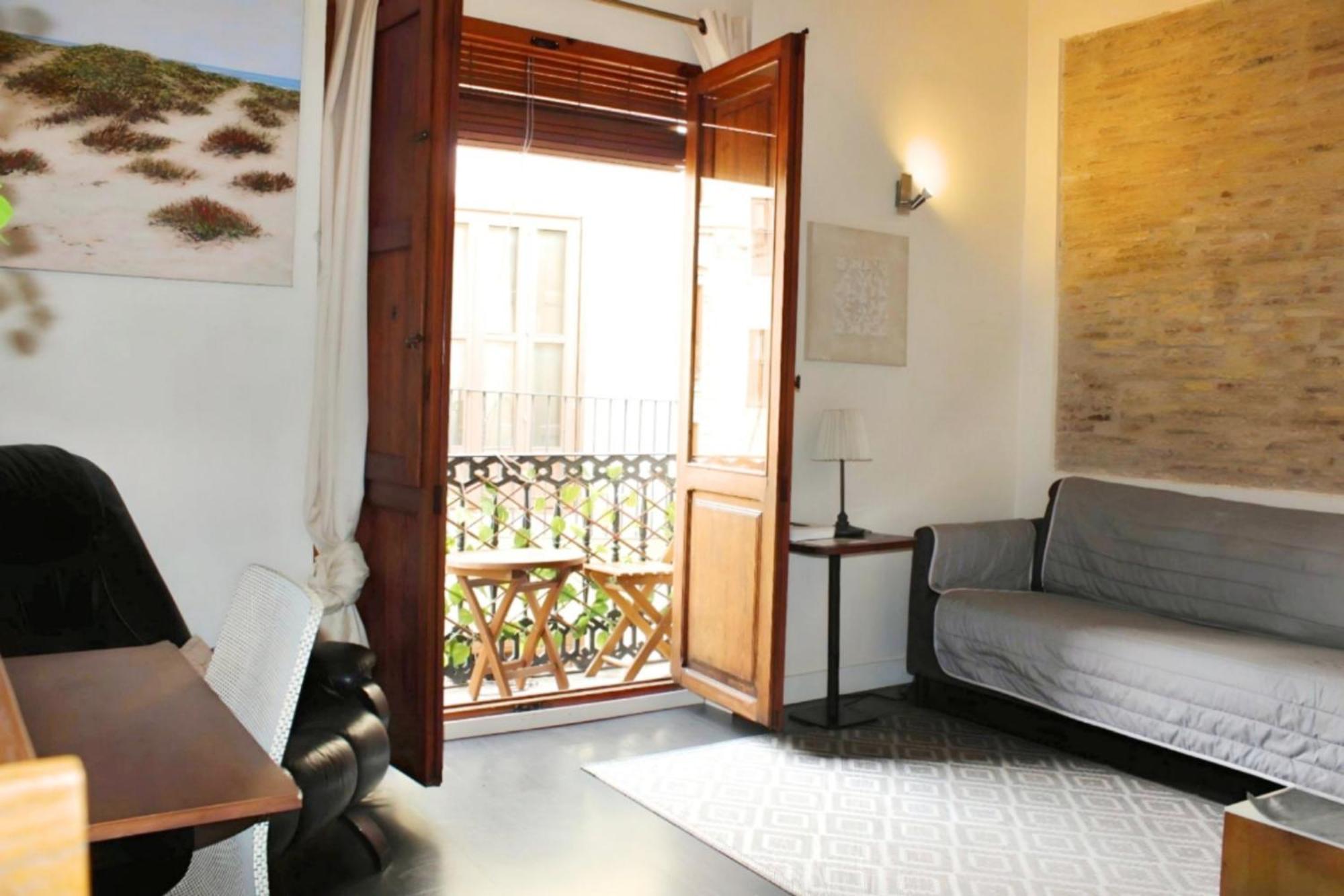 Apartamento Reformado Cerca De La Plaza Redonda Valencia Exteriör bild