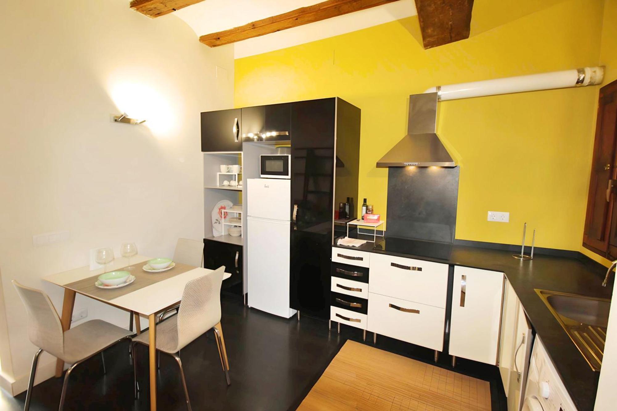 Apartamento Reformado Cerca De La Plaza Redonda Valencia Exteriör bild